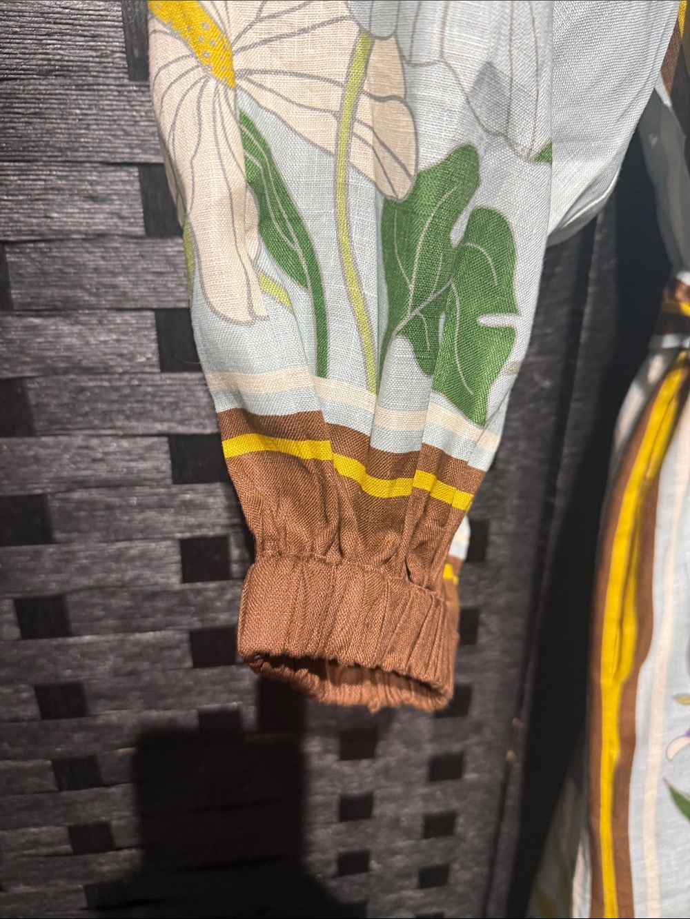 ALÉMAIS

Belted floral linen shirt dress - Picture 5 of 8